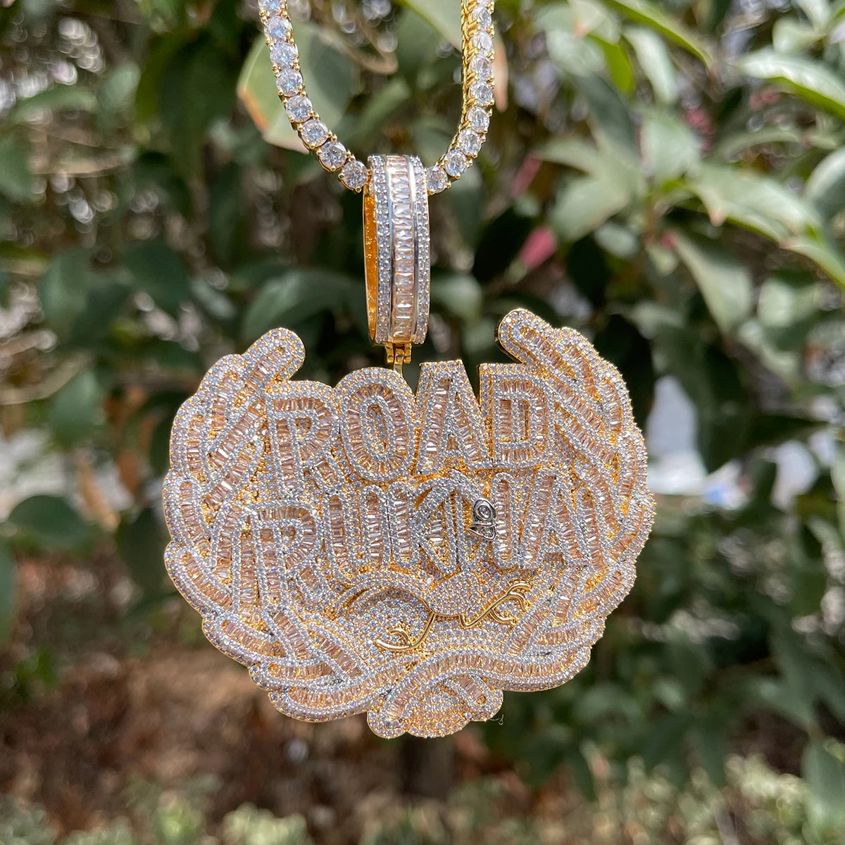 Iced Out Road Runna Pendant