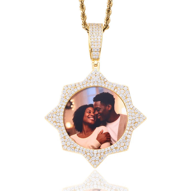 Luxe Star Moissanite Picture Pendant