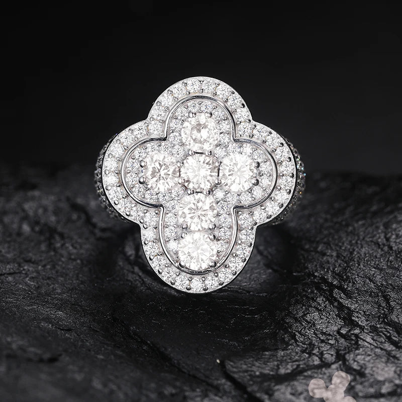 Clover Cross Ring