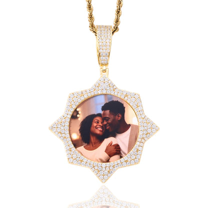 Luxe Star Moissanite Picture Pendant